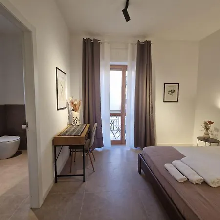 فندق مبيت وإفطار Via Sassari 177 3*