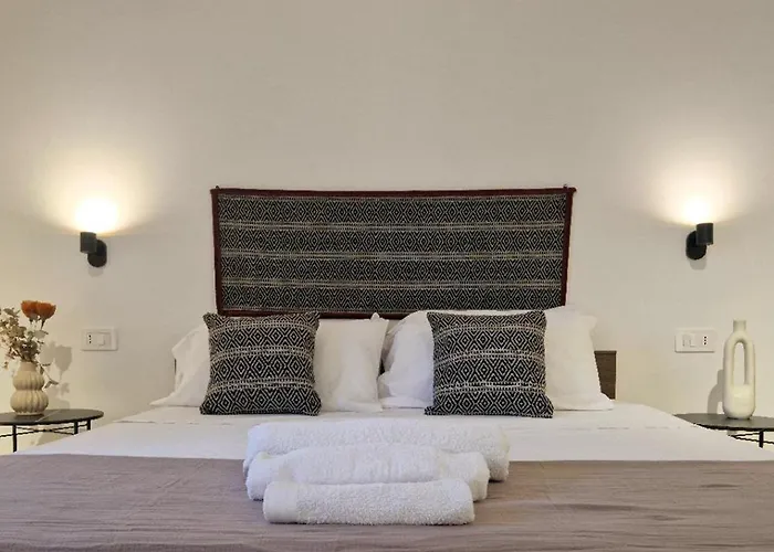 Nocleg ze śniadaniem Via Sassari 177 3*